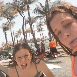 Meet your Posher, Grayson